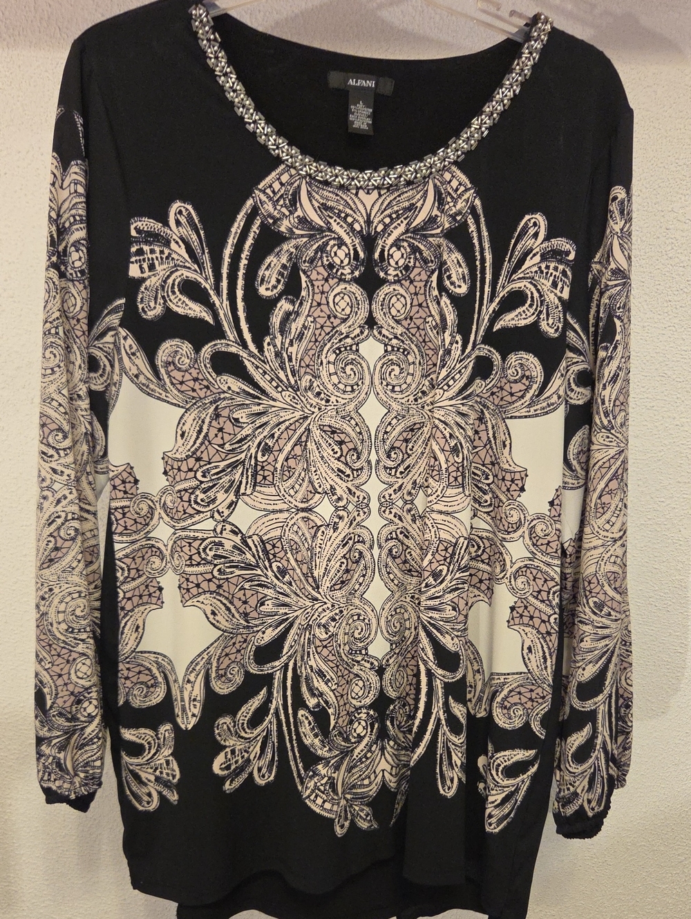 Alfani Black and Cream Beaded-Neck Long Sleeve Print Top